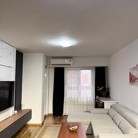 2 Bedrrooms -Cozy Skopje Retreat * Скопье