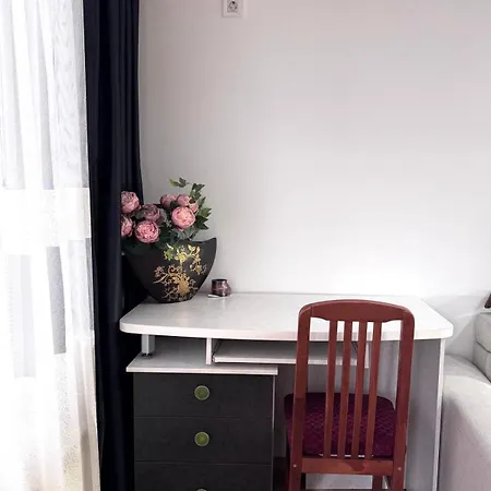 2 Bedrrooms -Cozy Skopje Retreat Скопье
