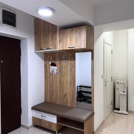 2 Bedrrooms -Cozy Skopje Retreat Апартаменты *