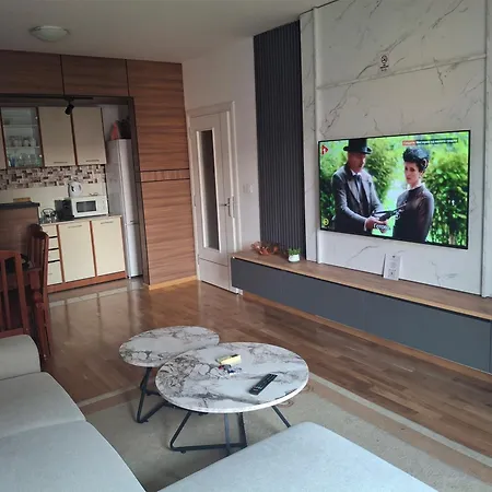 2 Bedrrooms -cozy Retreat Skopje