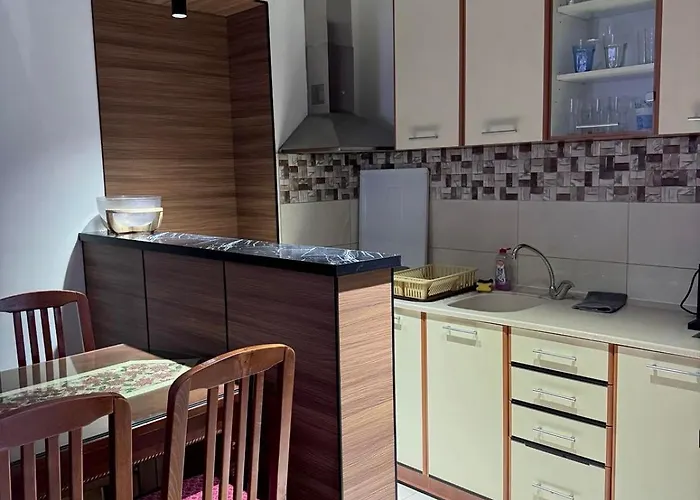 Cozy Retreat Апартаменты *